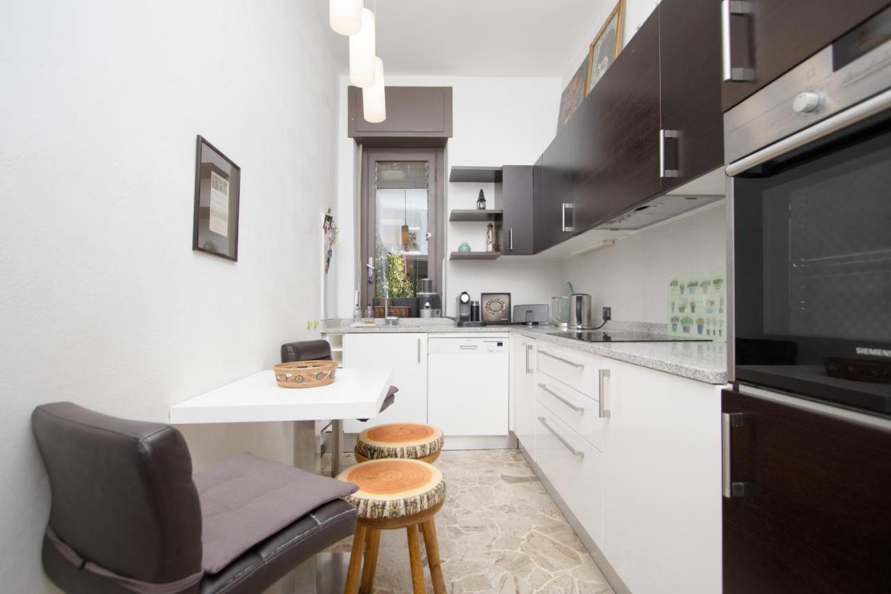 Note D'Artista-Duomo 15 Minutes Apartment Milan Exterior photo